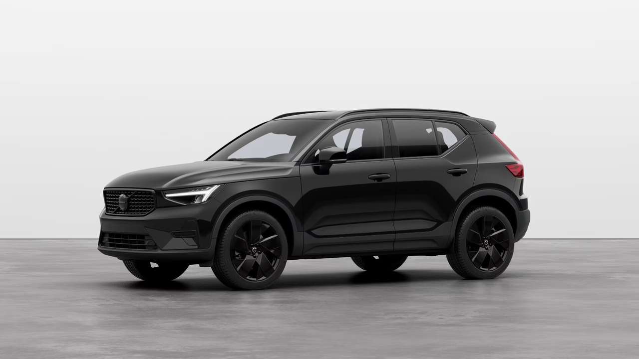 Volvo XC40 XC40 B3 automatico Ultra Black Edition IN ARRIVO