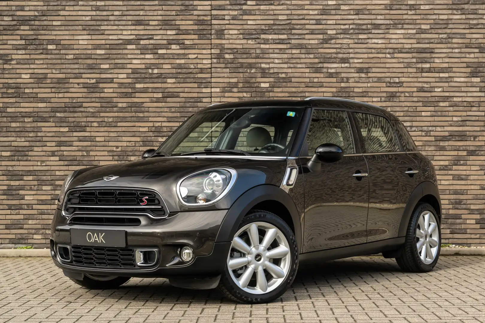 MINI Cooper S Countryman 1.6 Chili | Navigatie | Leder | Xenon | PDC | Marrón - 2
