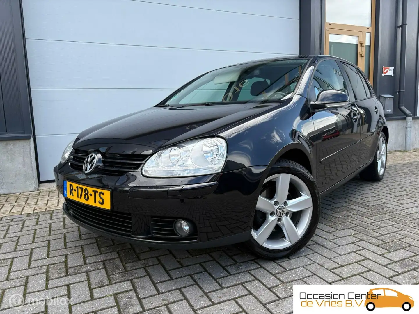Volkswagen Golf 1.4 TSI GT Sport Velen Opties APK tot 2026 Černá - 1