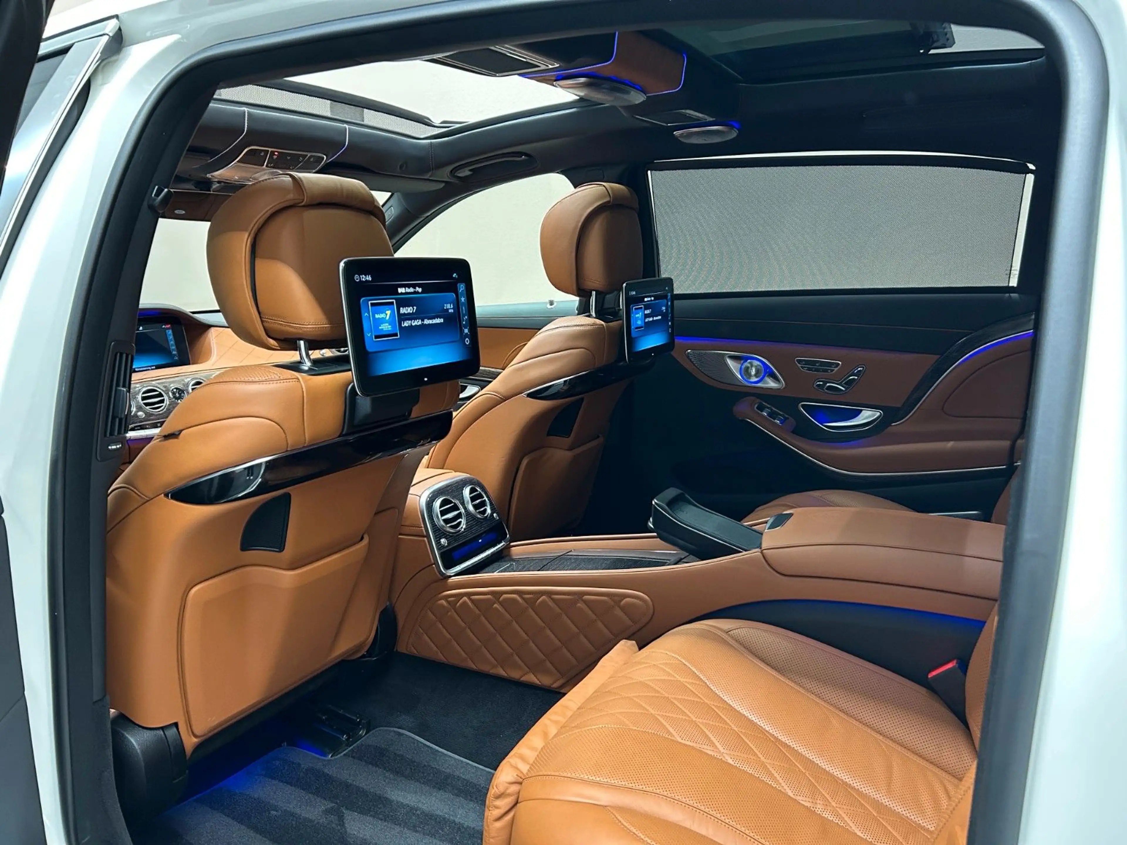 Maybach S560 Maybach 4M *CHAUFFEUR PAKET*FOND-TV*MASSAGE — photo 14