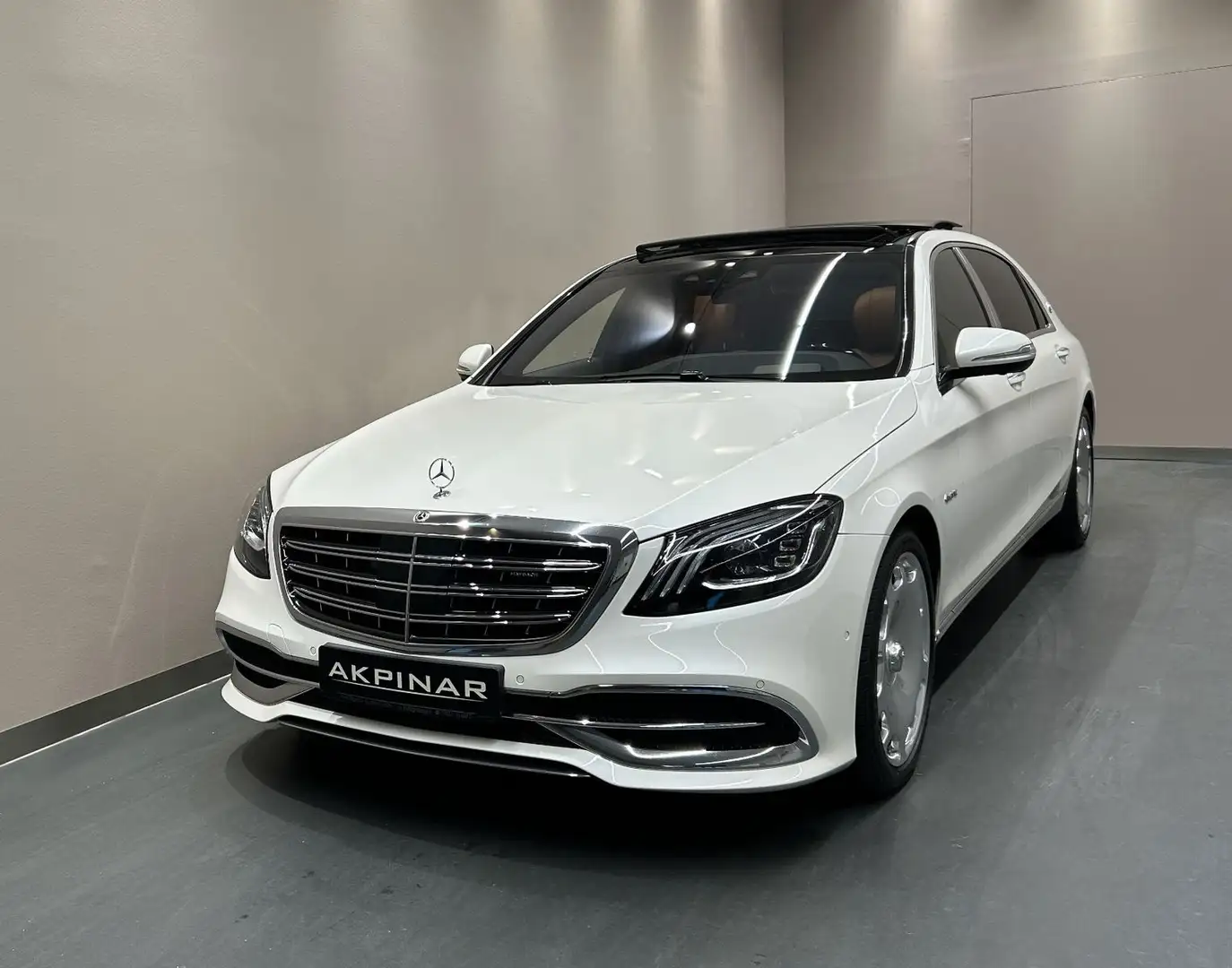 Maybach S560 Maybach 4M *CHAUFFEUR PAKET*FOND-TV*MASSAGE Weiß - 2
