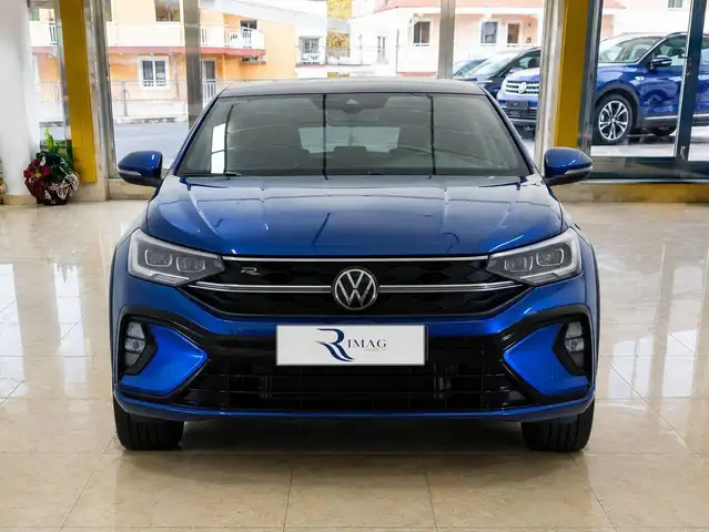 Volkswagen Taigo view 2