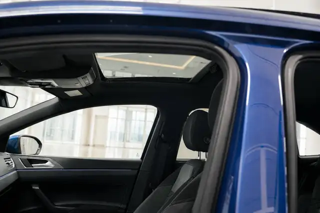 Volkswagen Taigo view 12