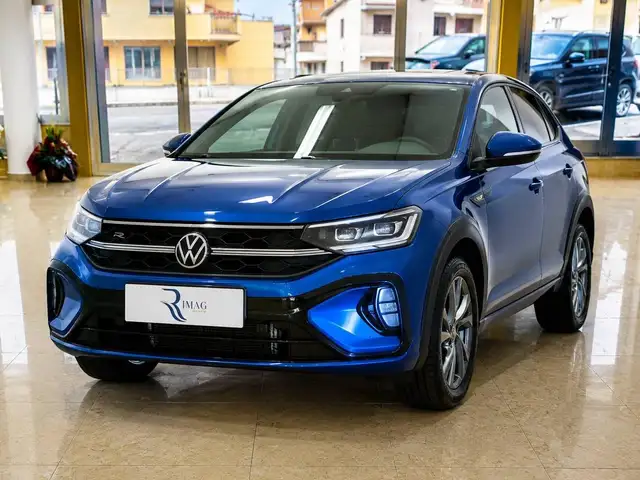 Volkswagen Taigo view 3