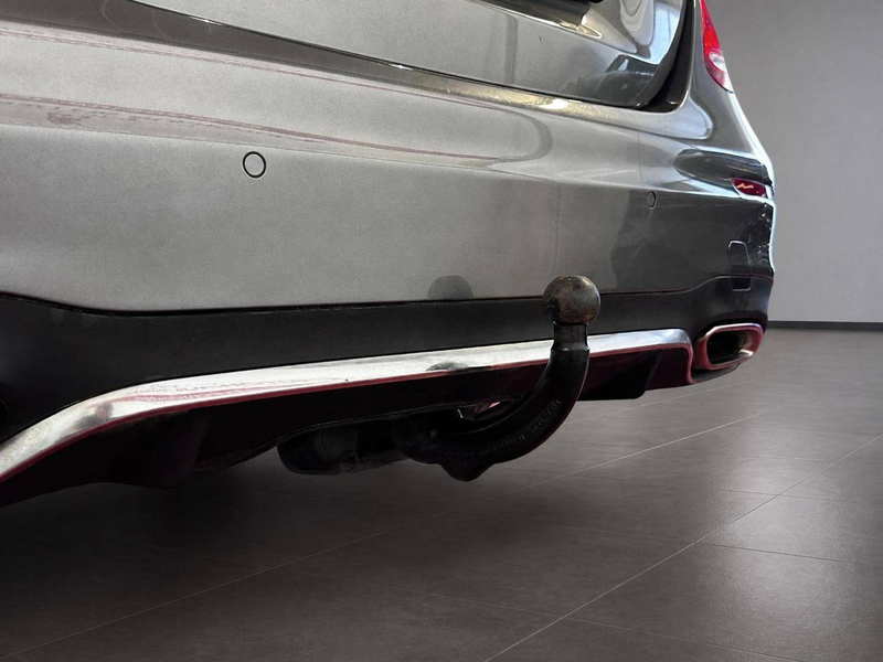 Mercedes-Benz E 200 AMG LINE . //Burmester//Widescreen// — photo 10