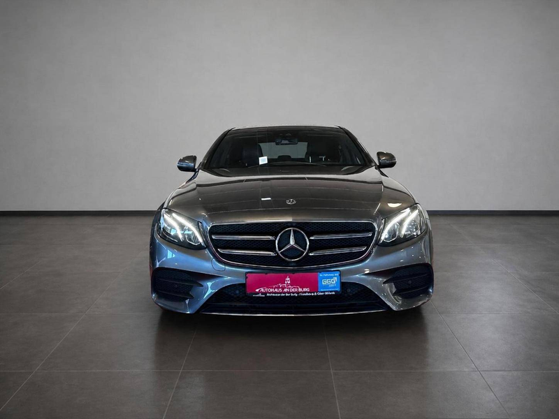 Mercedes-Benz E 200 AMG LINE . //Burmester//Widescreen// — photo 2