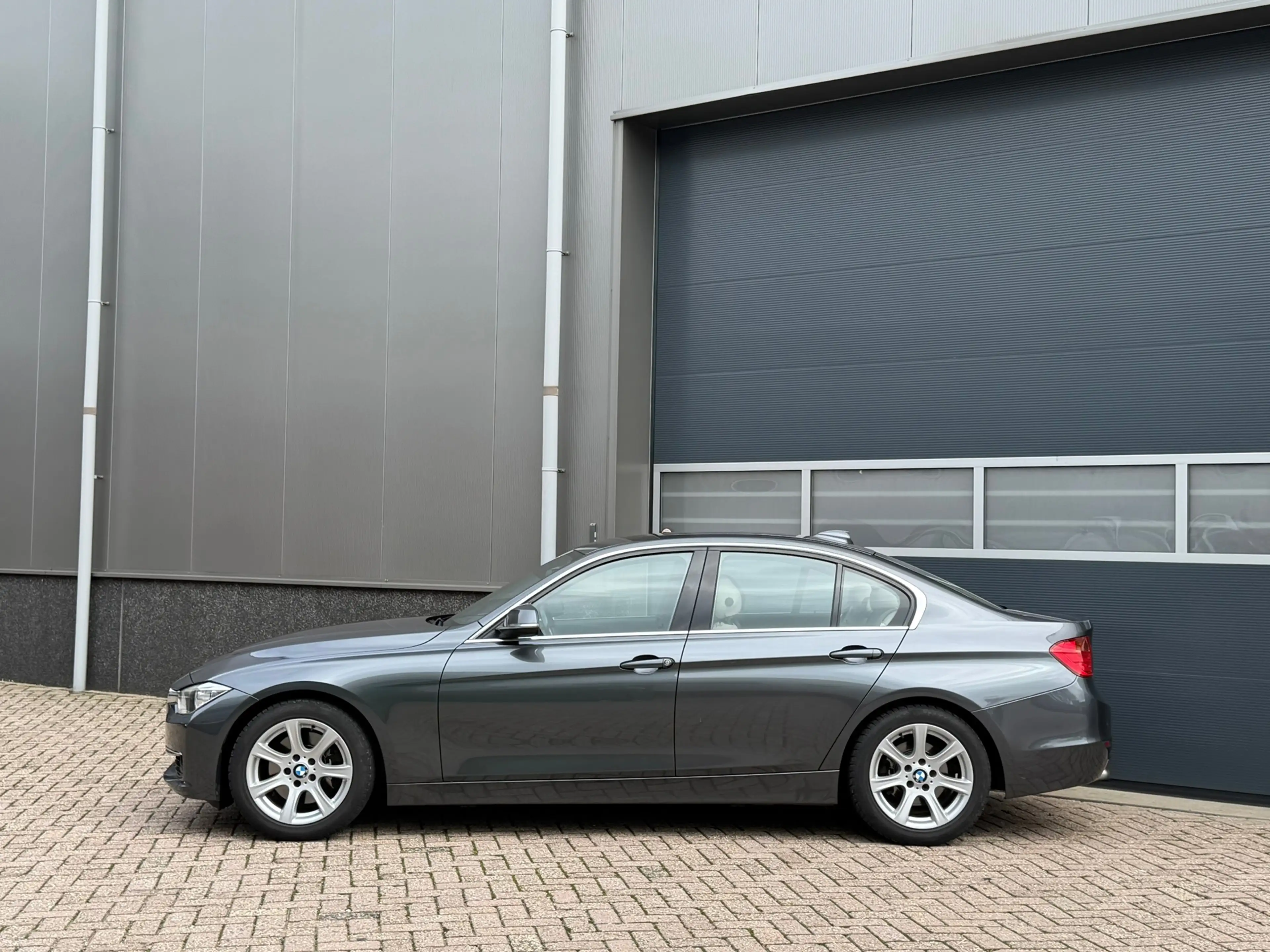 BMW 328 3-serie 328i High Executive bj.2012 Autom|Headup|N — photo 2