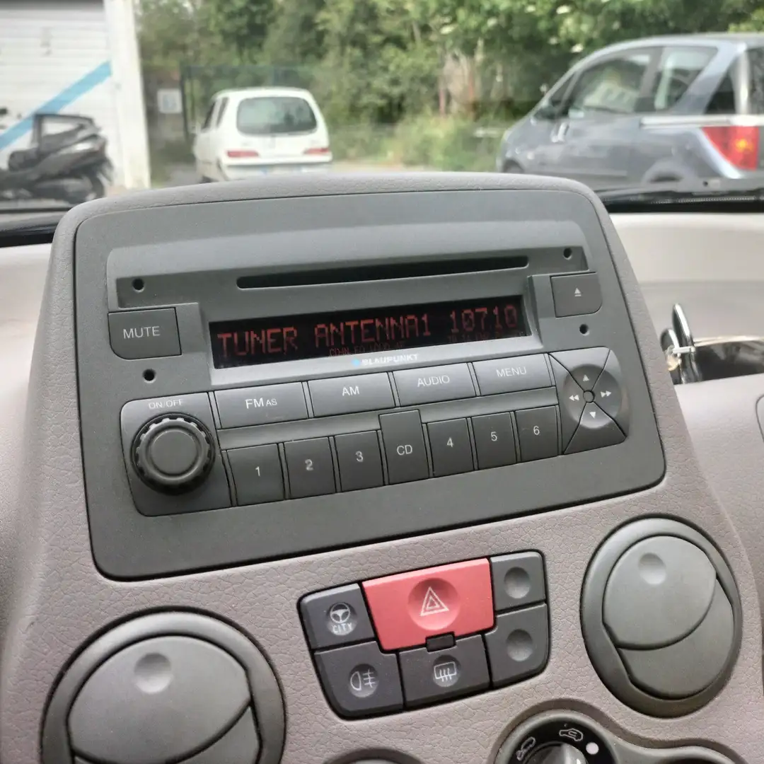 Fiat Panda Panda 1.2 dualogic Nero - 2