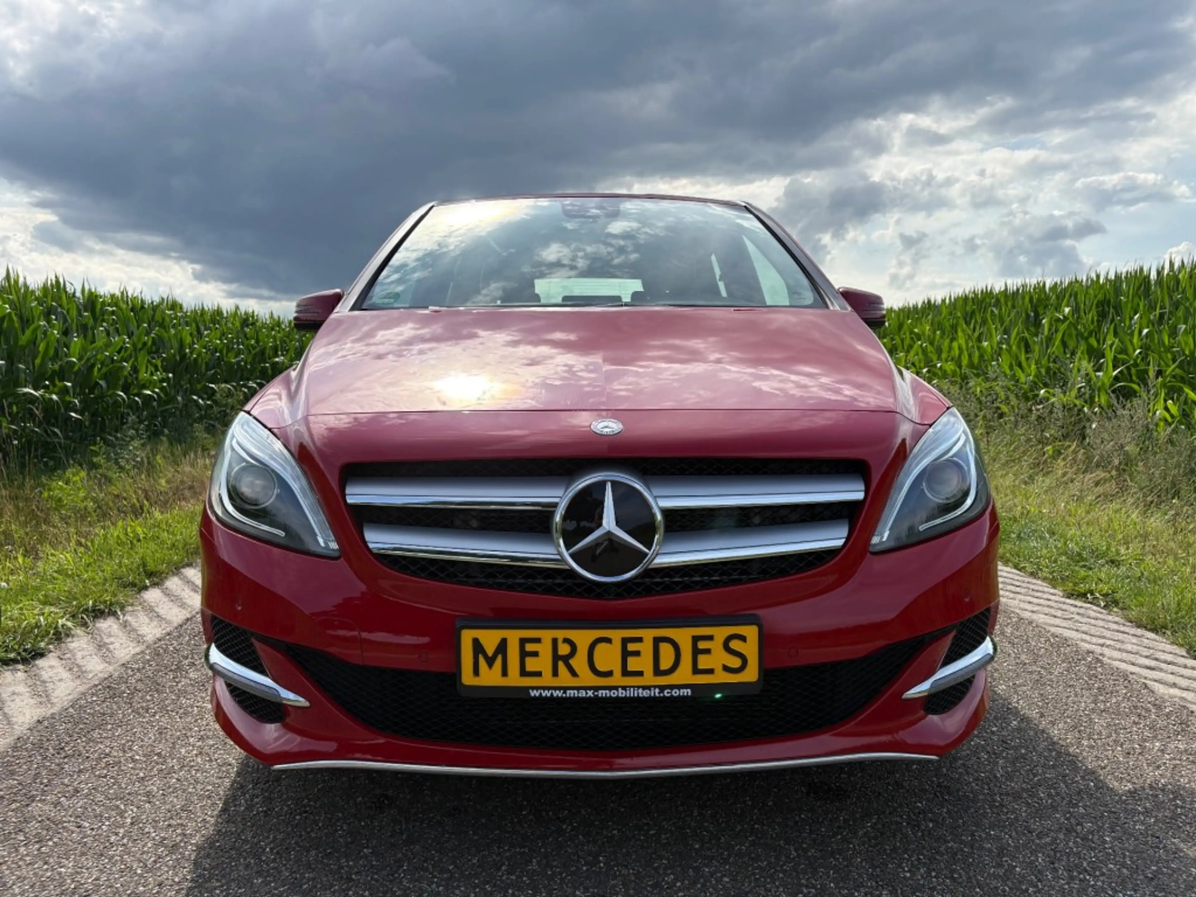 Mercedes-Benz B Electric Drive 250 E / AUTOMAAT / VOLL / NIEUWSTAAT — photo 5