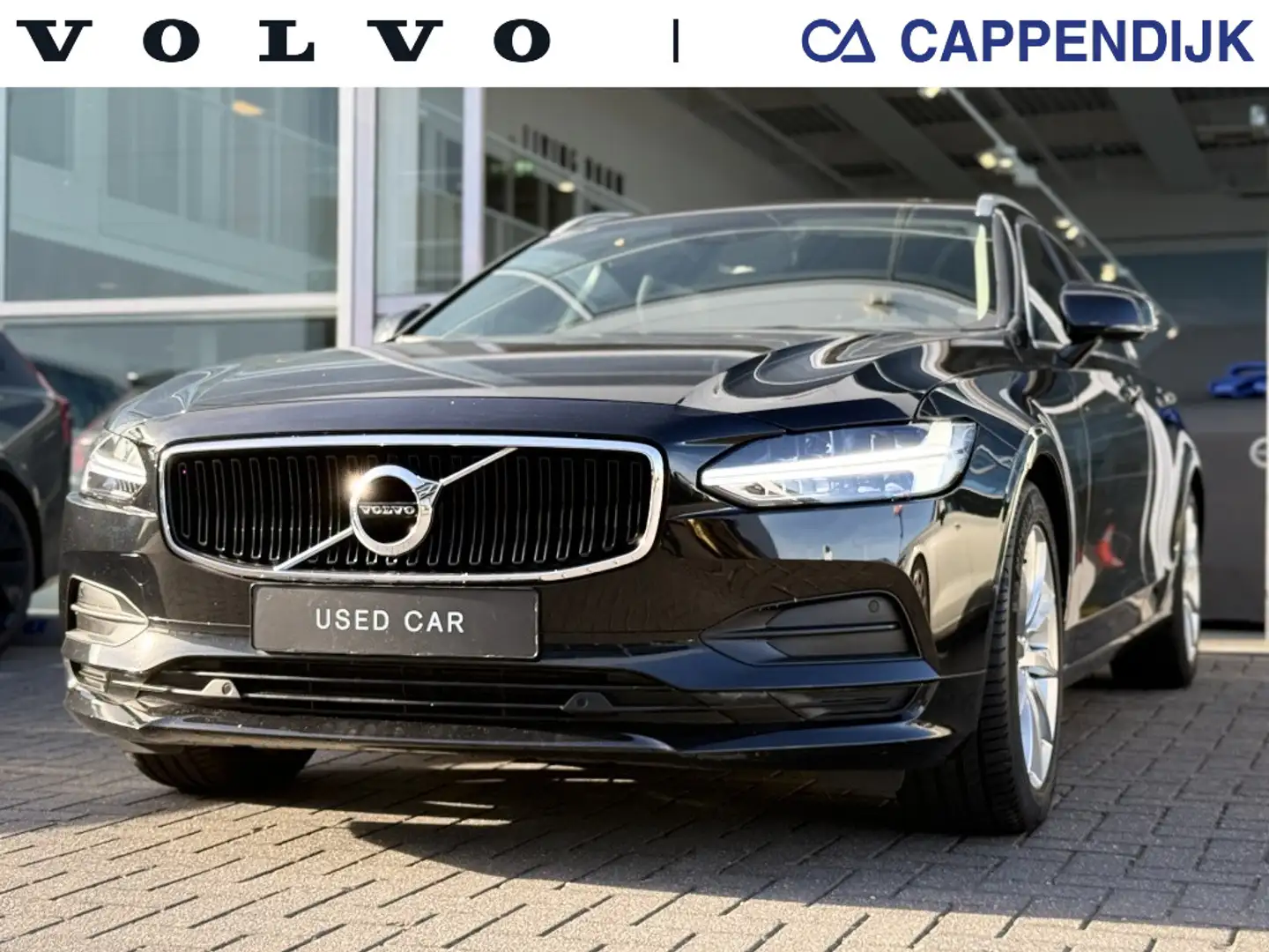 Volvo V90 T4 190PK Momentum |Adap.Cruise| Leder | Trekhaak | Zwart - 1