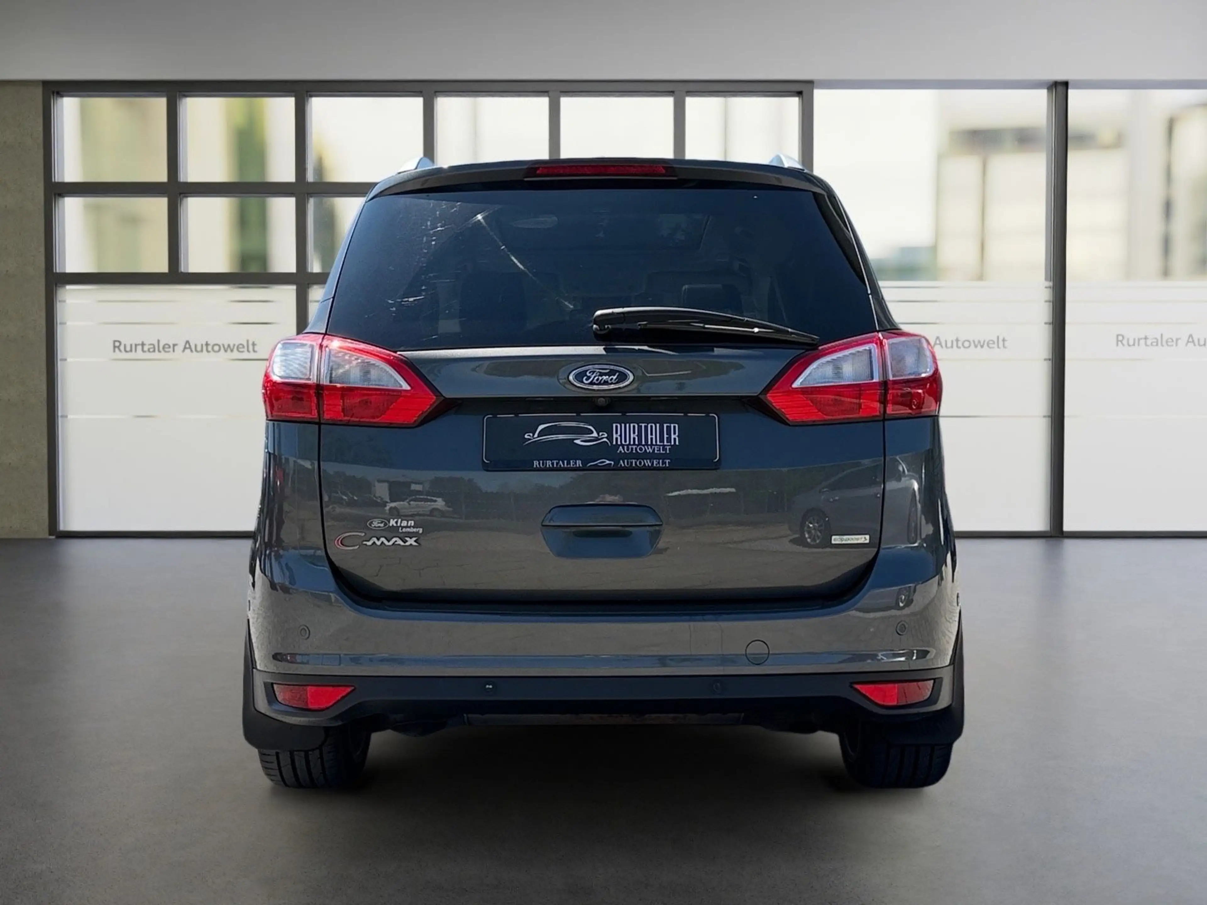 Ford Grand C-Max Grand C-MAX Titanium *NAVI*RFK*PANO* — photo 4