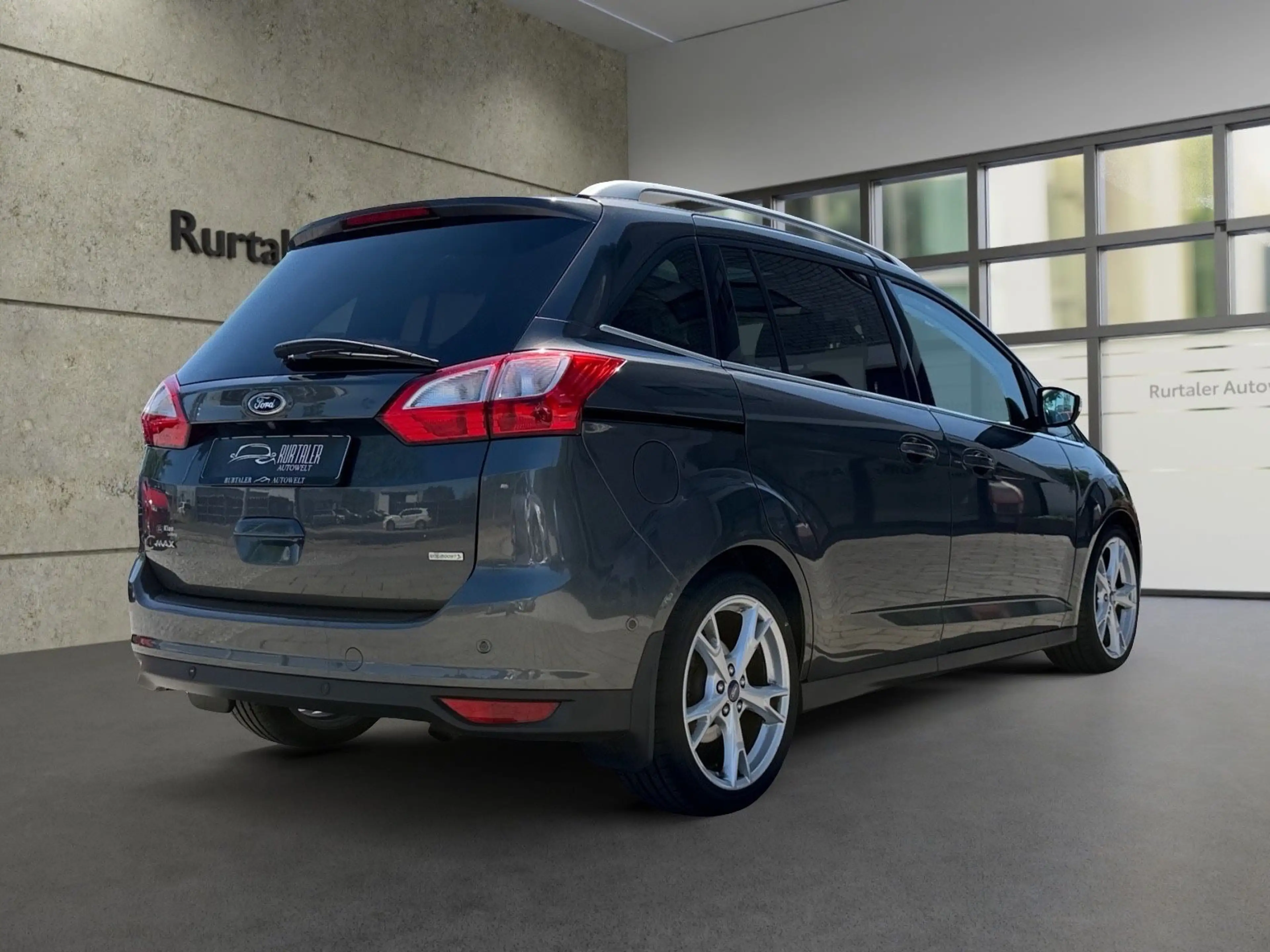 Ford Grand C-Max Grand C-MAX Titanium *NAVI*RFK*PANO* — photo 5