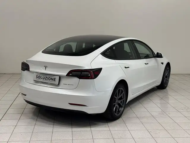 Tesla Model 3 view 2