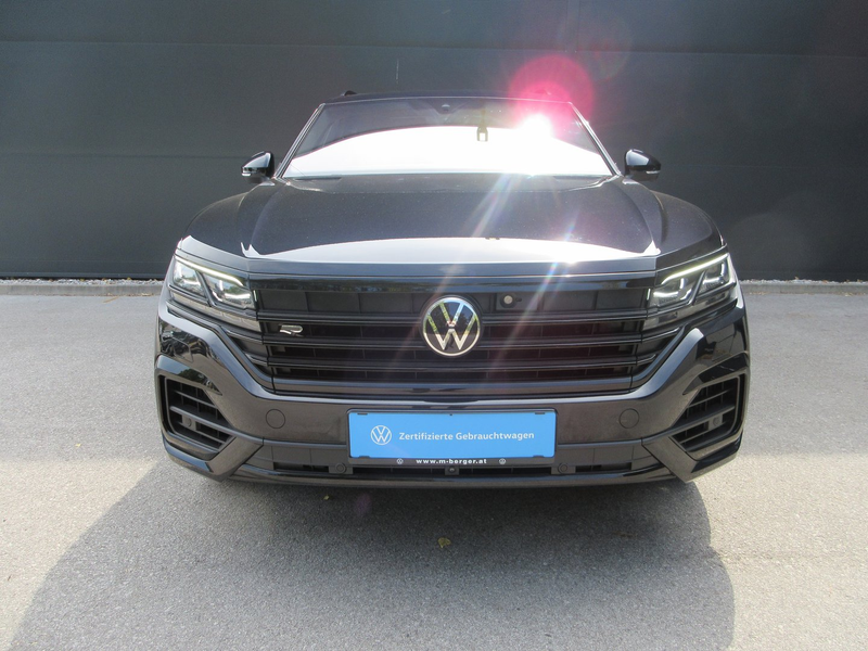 Volkswagen Touareg R eHybrid 4MOTION — photo 5