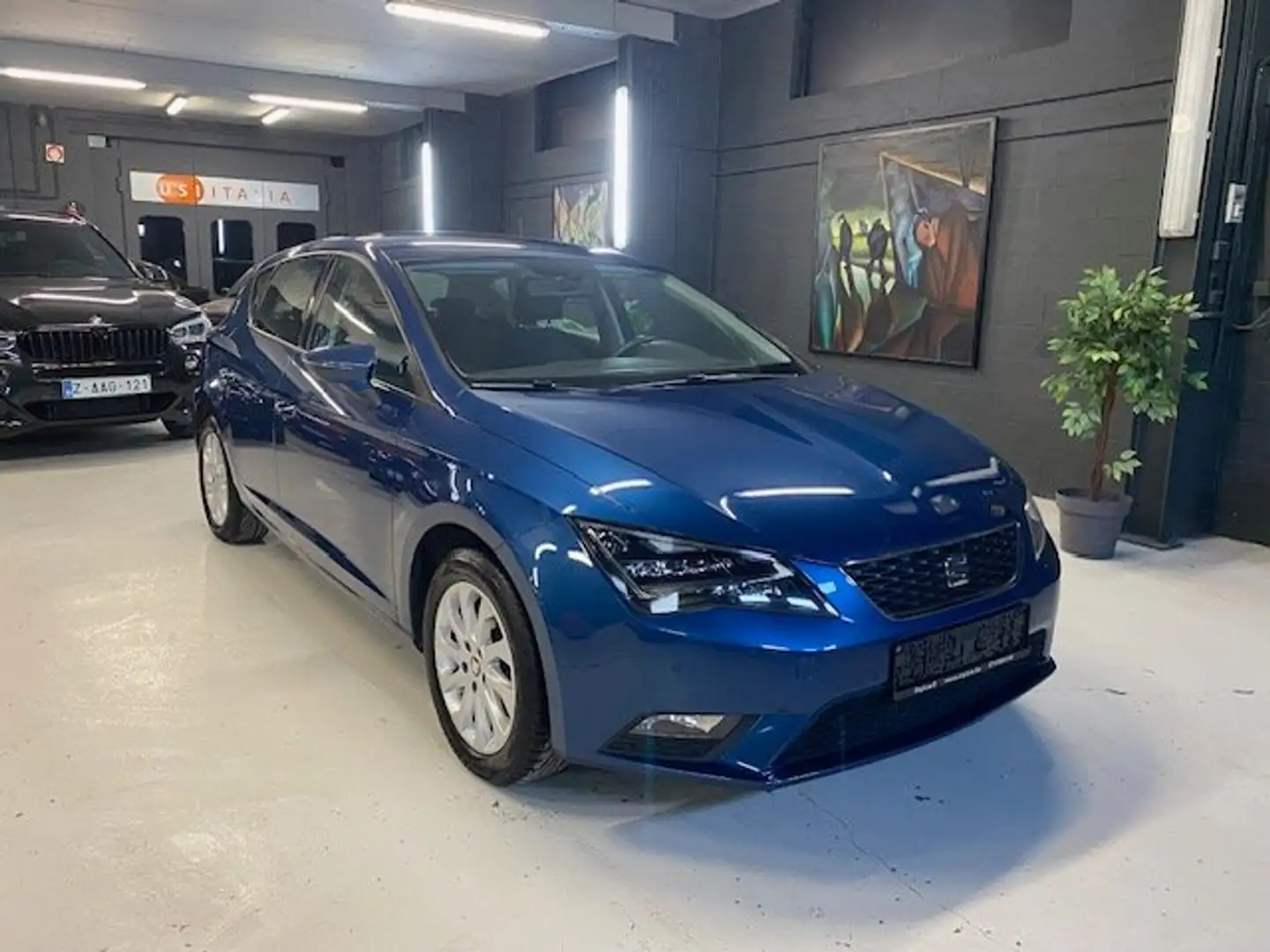 SEAT Leon Leon 1.6 CR TDi** STYLE **12 MOIS DE GARANTIE** Blau - 1
