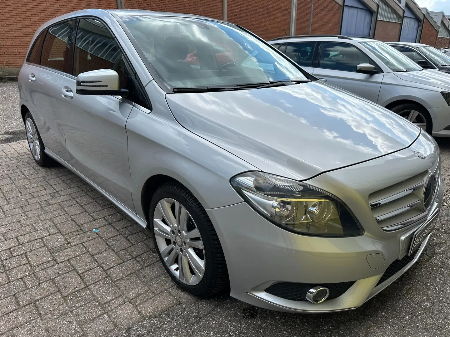 Mercedes-Benz B 180 B 180 cdi be Executive Grigio - 2