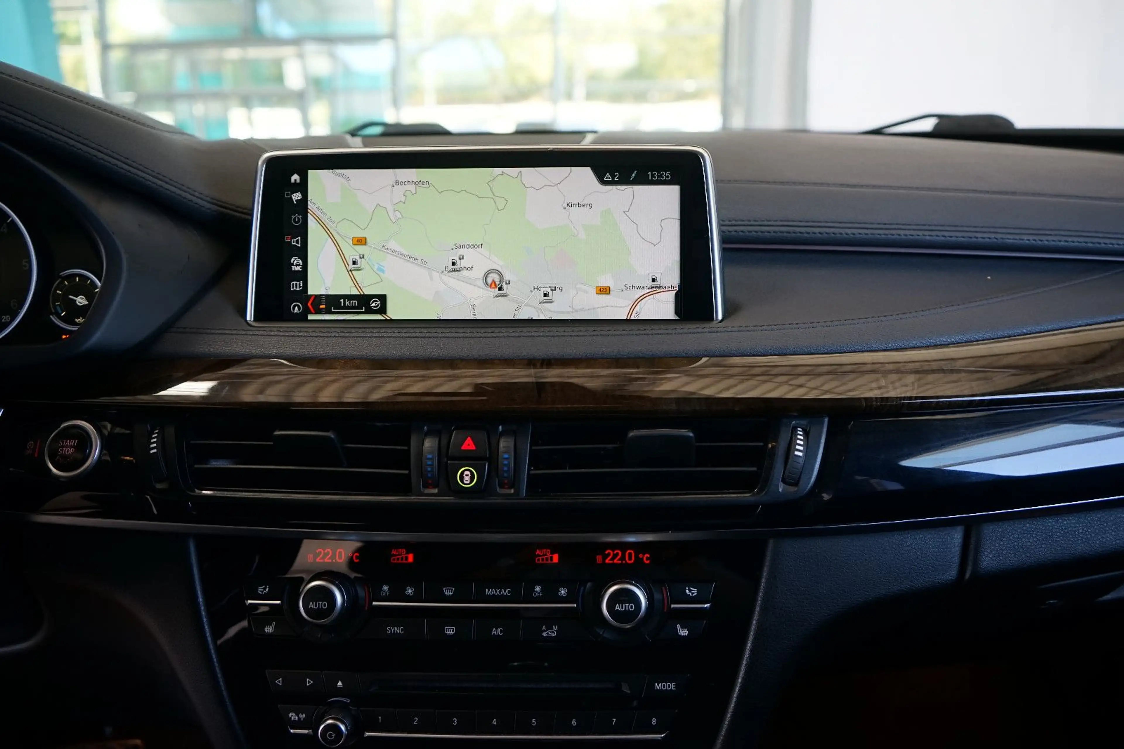 BMW X6 xDrive40d LED+AHK+HUD+Kamera+ACC+HiFi+Mwst. — photo 11