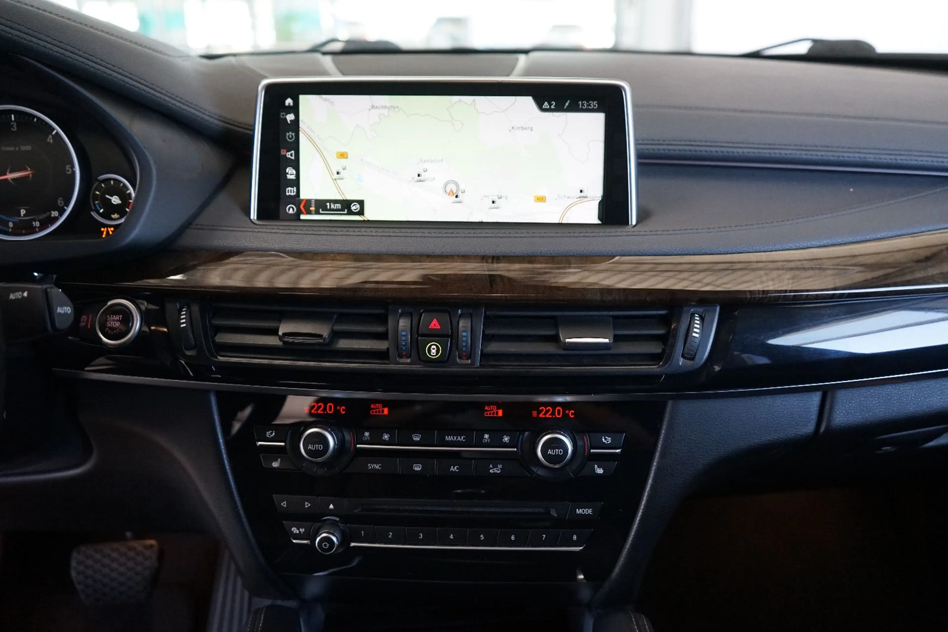BMW X6 xDrive40d LED+AHK+HUD+Kamera+ACC+HiFi+Mwst. — photo 12