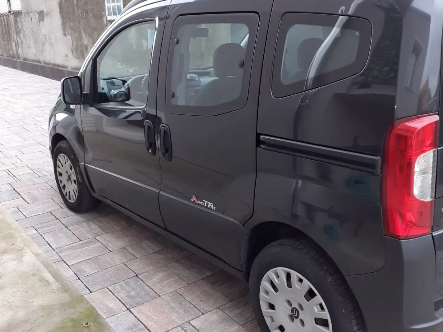 Citroen Nemo 1.3 hdi m-space Xtr Theatre - 2