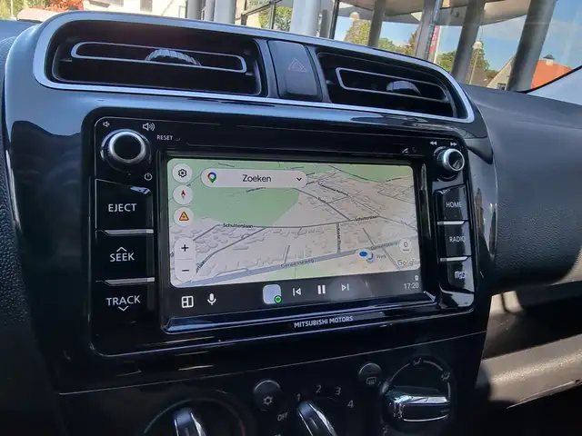 Mitsubishi Space Star view 19