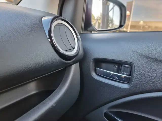Mitsubishi Space Star view 21