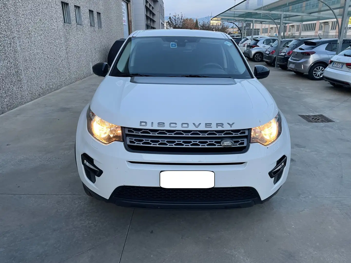 Land Rover Discovery Sport Discovery Sport 2.0 TD4 150 CV #autocarro Blanc - 2