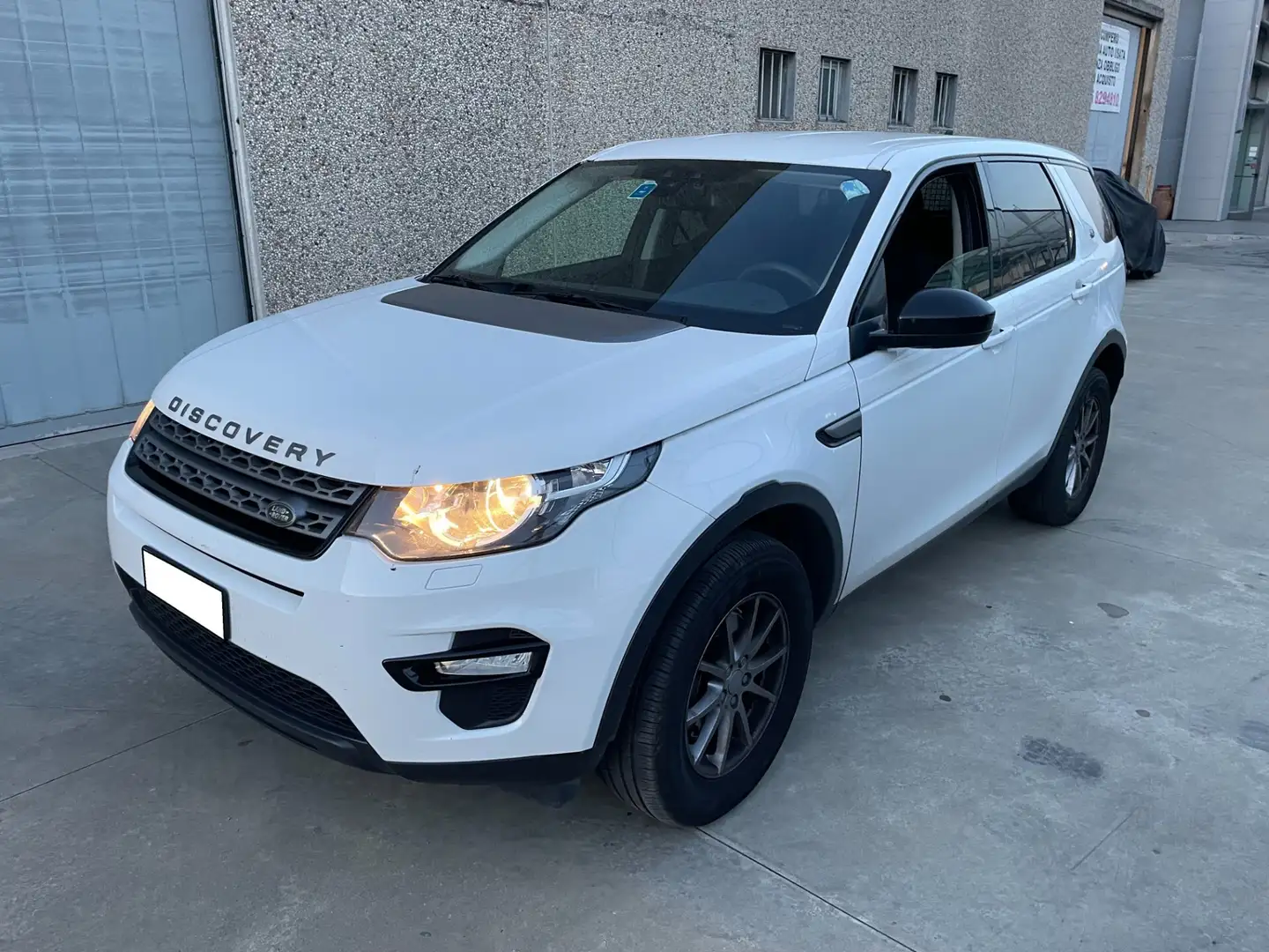 Land Rover Discovery Sport Discovery Sport 2.0 TD4 150 CV #autocarro Blanc - 1