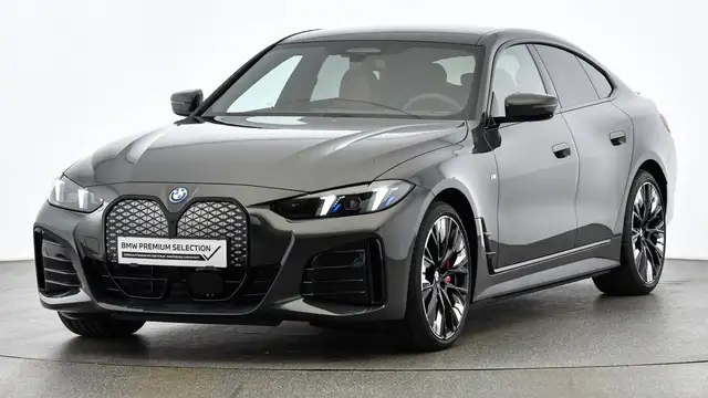 BMW i4 Gran Coupe xDrive40 Ansicht 4