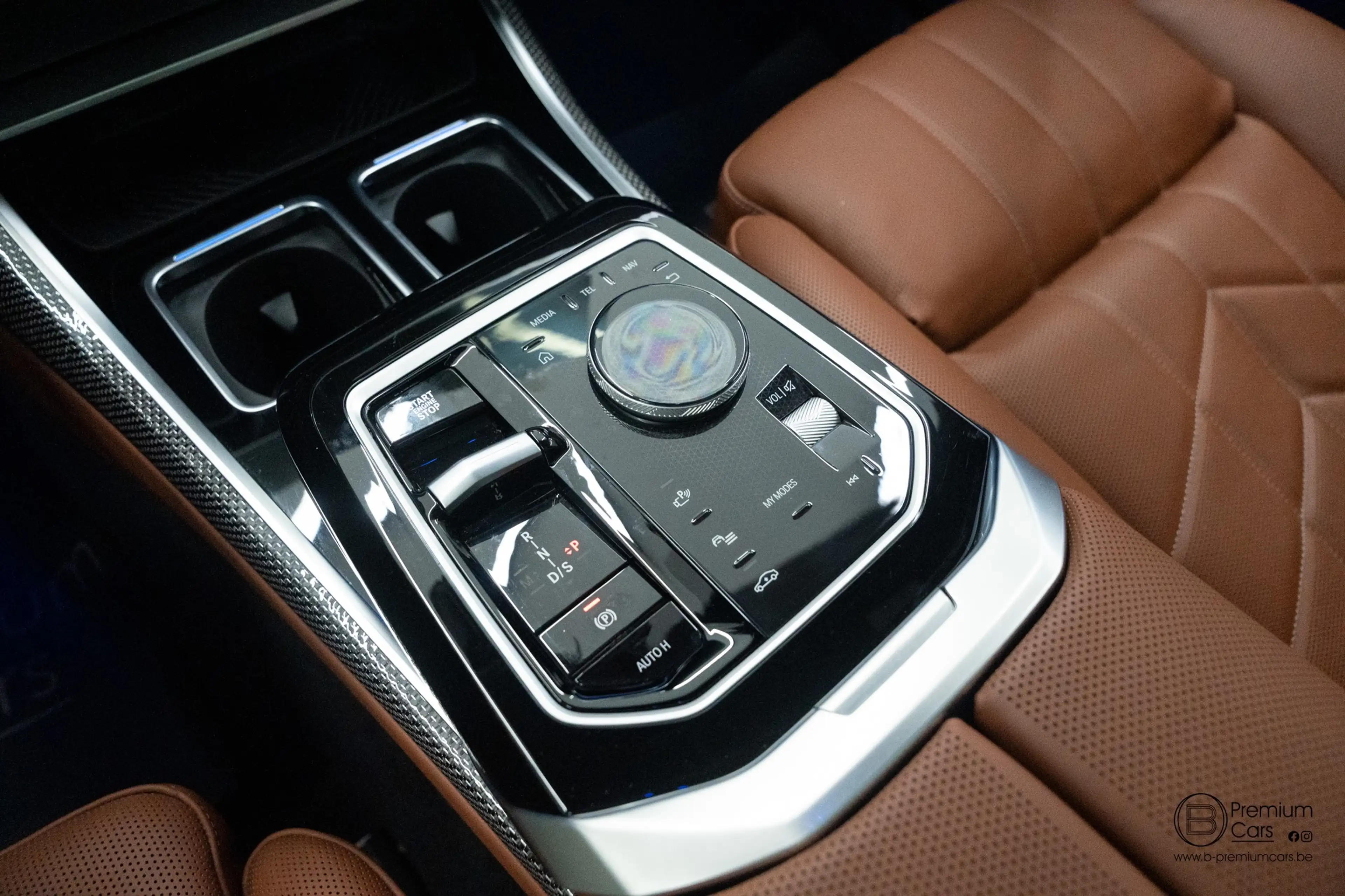 BMW 760 xDrive Individual! FULL OPTIONS! Black pack! — photo 36