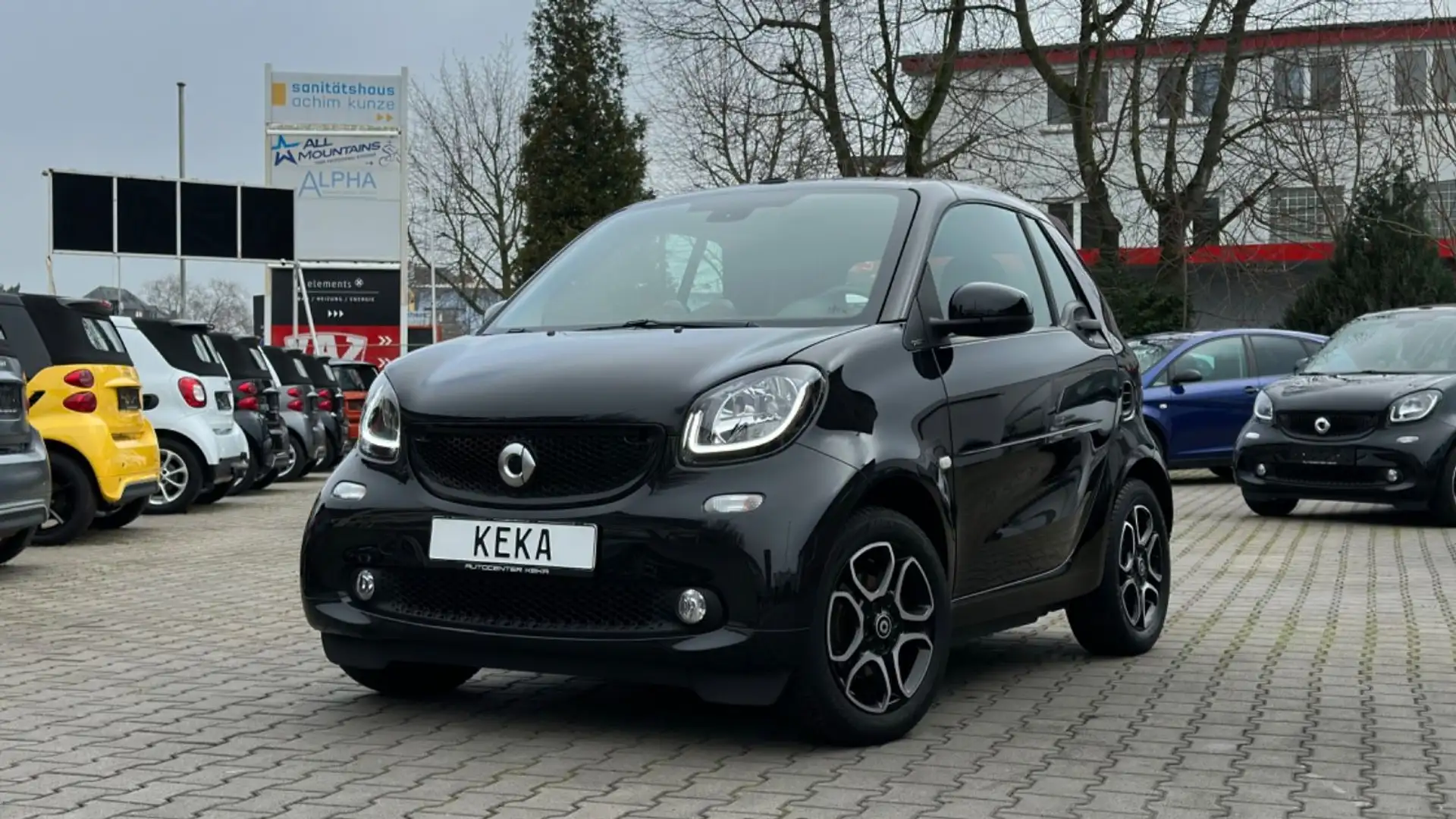 smart forTwo Cabrio TURBO DTC LIMITED EDITION PERFECT*1.HAND* Schwarz - 1