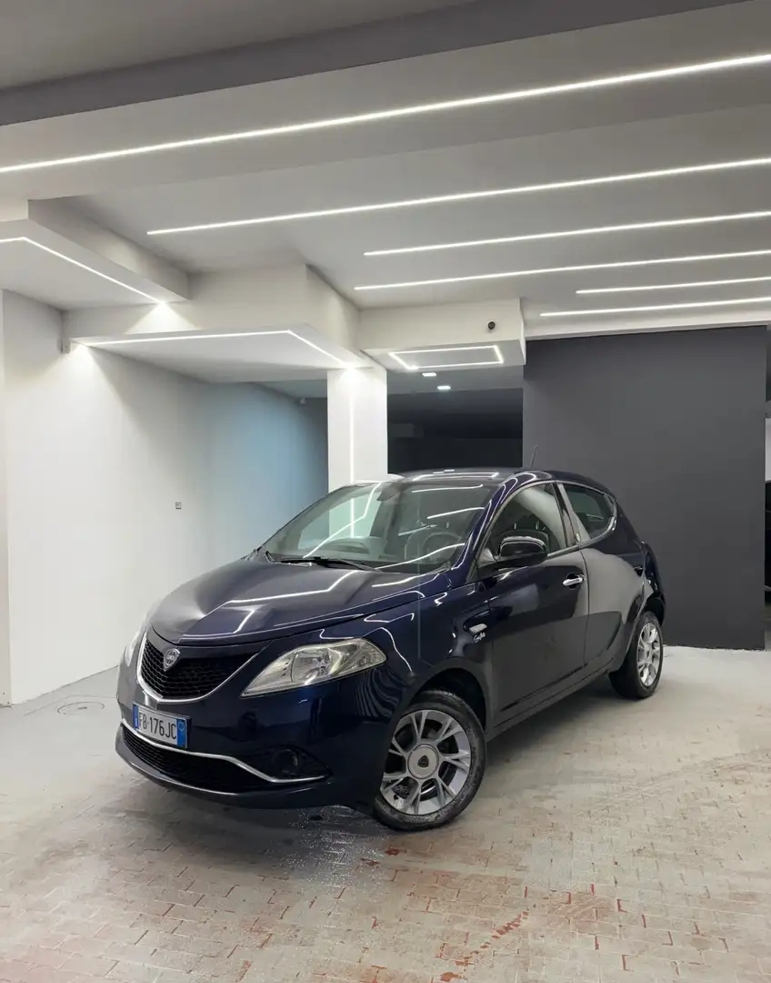 Lancia Ypsilon Ypsilon 1.3 MJT 16V 95 CV 5 porte S&S Opening Edit Bleu - 1