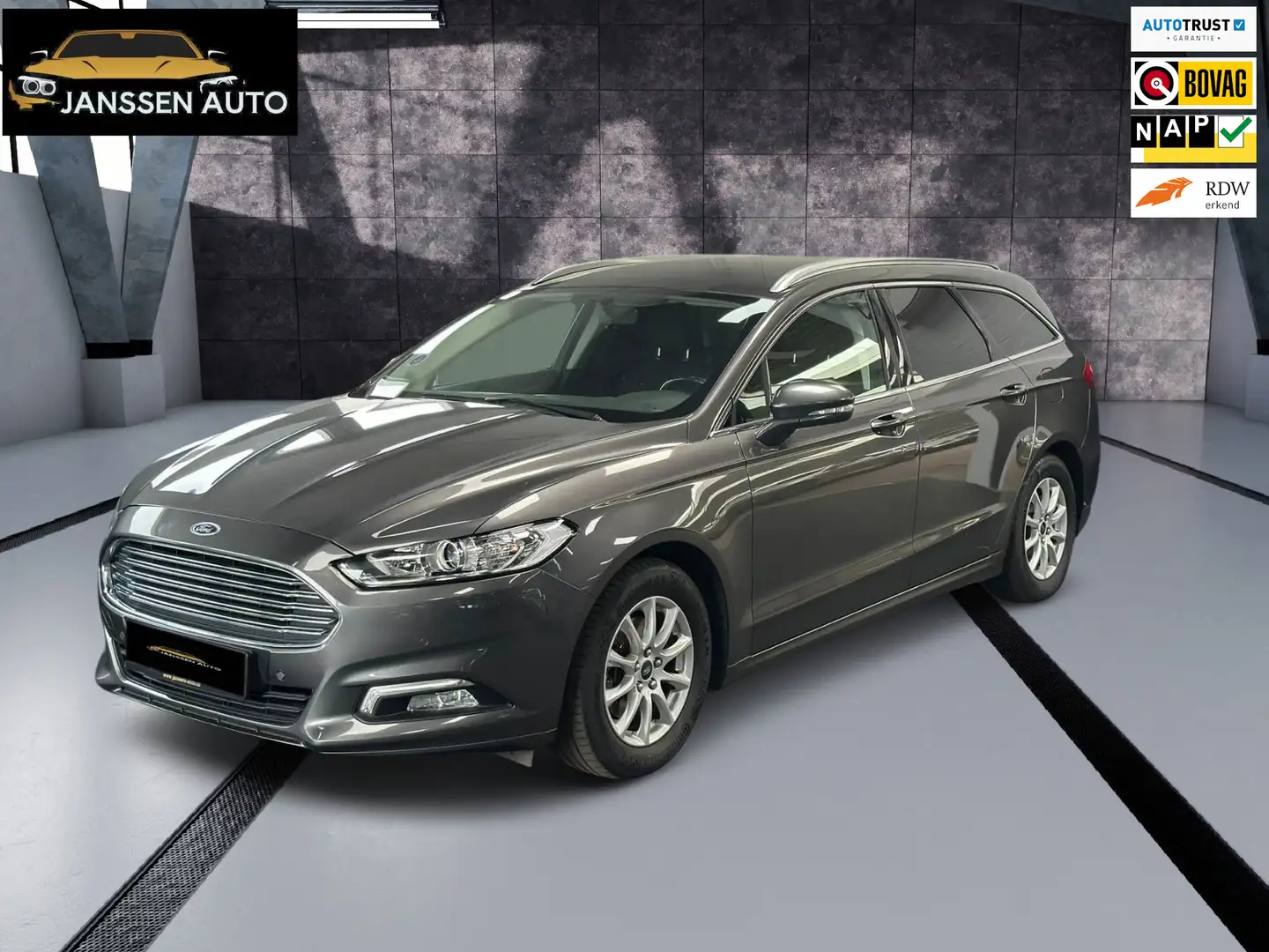 Ford Mondeo Wagon 1.5 | 1e eigenaar | Stoelverwarming | Winter Grijs - 1