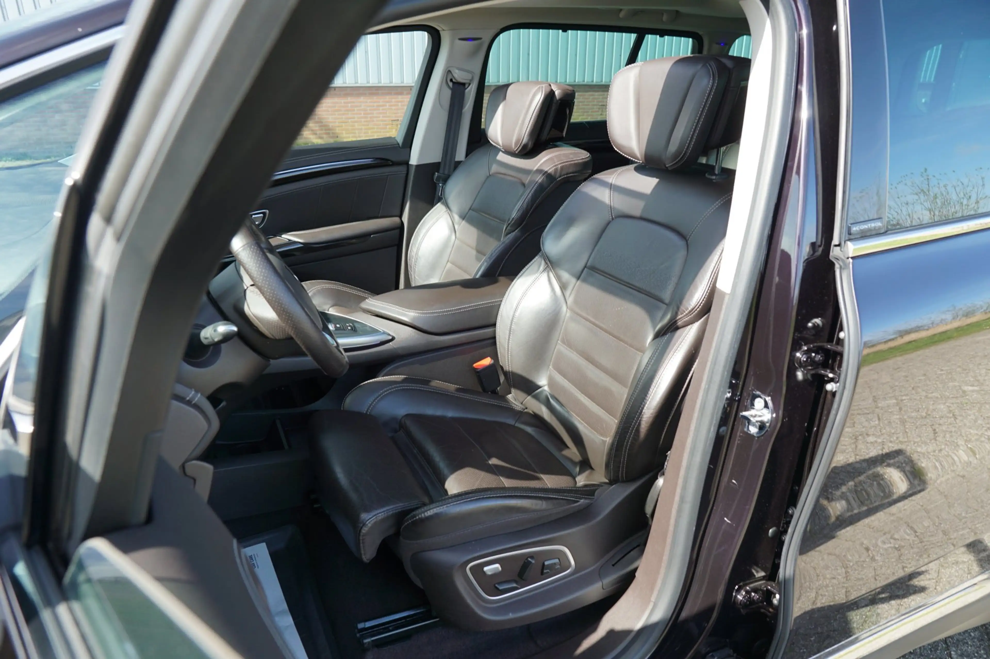 Renault Espace 1.6 dCi Dynamique 7p. — photo 9