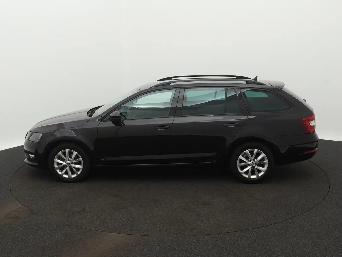 Skoda Octavia Combi 1.0 TSI Greentech Ambition | CLIMATE CONTROL Zwart - 2