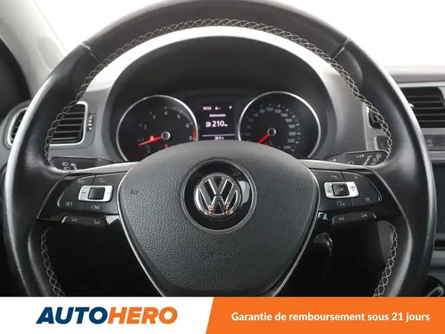 Volkswagen Polo view 19