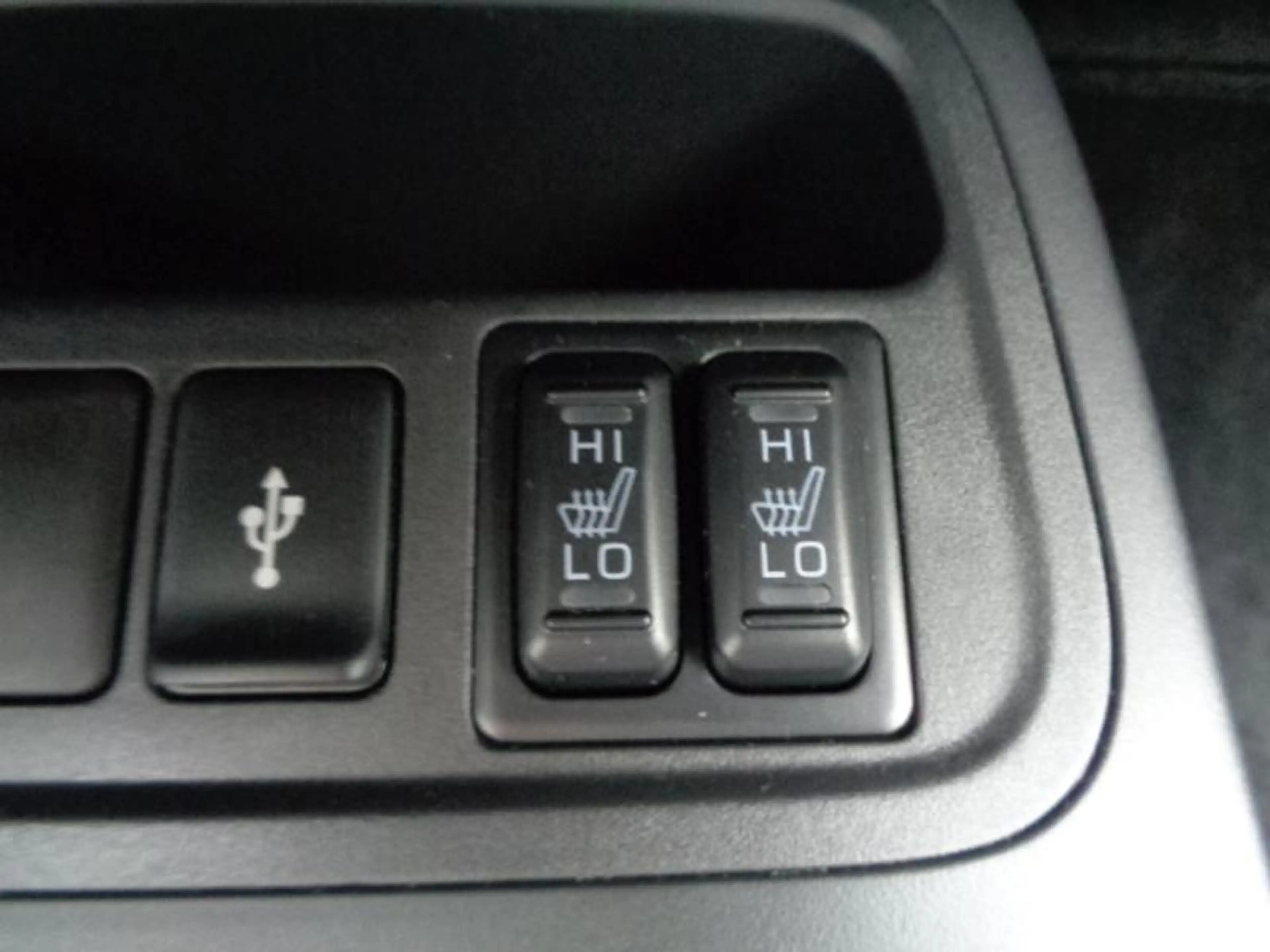 Mitsubishi Space Star Select+ 1.2 MIVEC ClearTec CVT-Autom. — photo 11