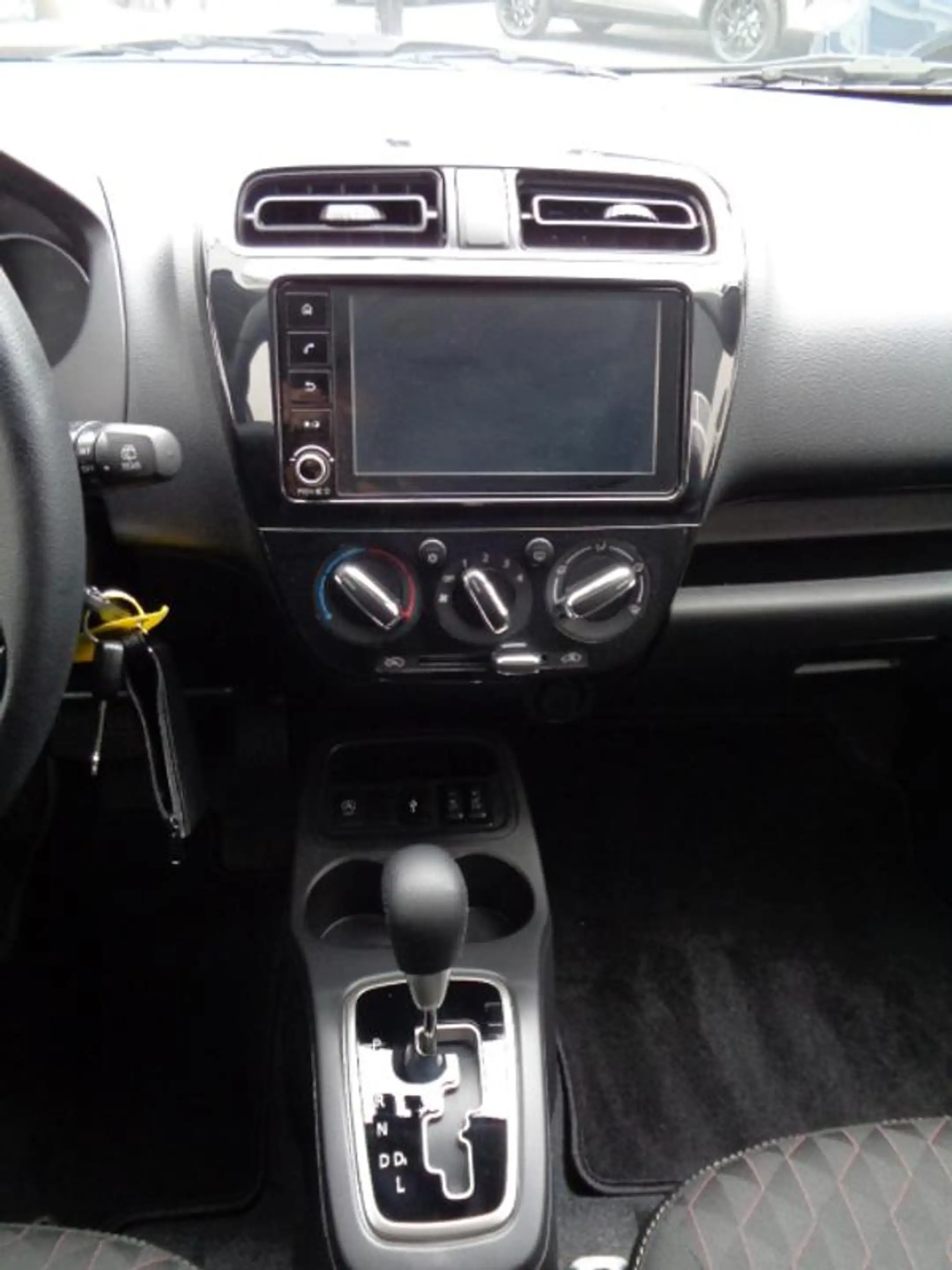 Mitsubishi Space Star Select+ 1.2 MIVEC ClearTec CVT-Autom. — photo 9