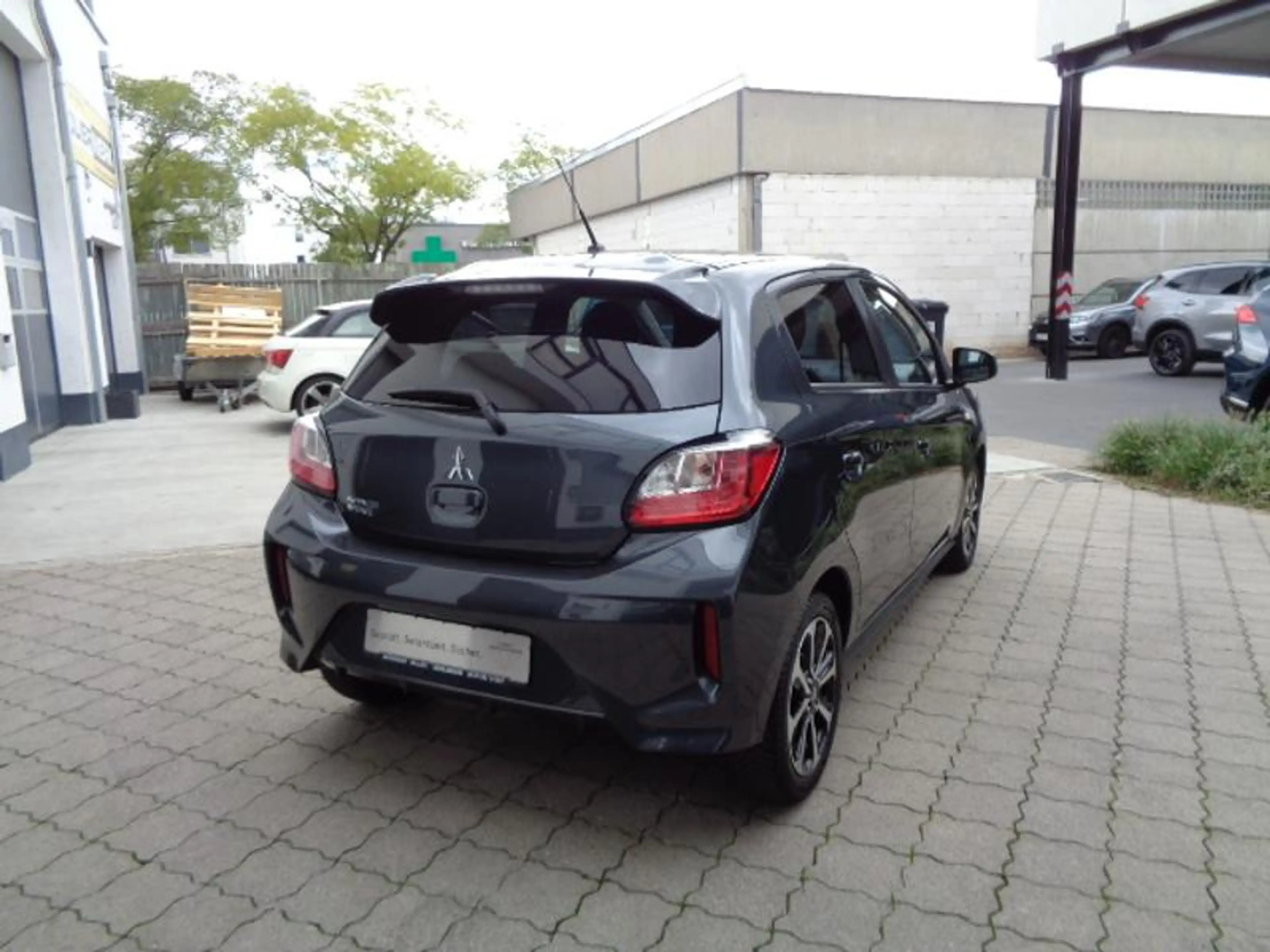 Mitsubishi Space Star Select+ 1.2 MIVEC ClearTec CVT-Autom. — photo 4