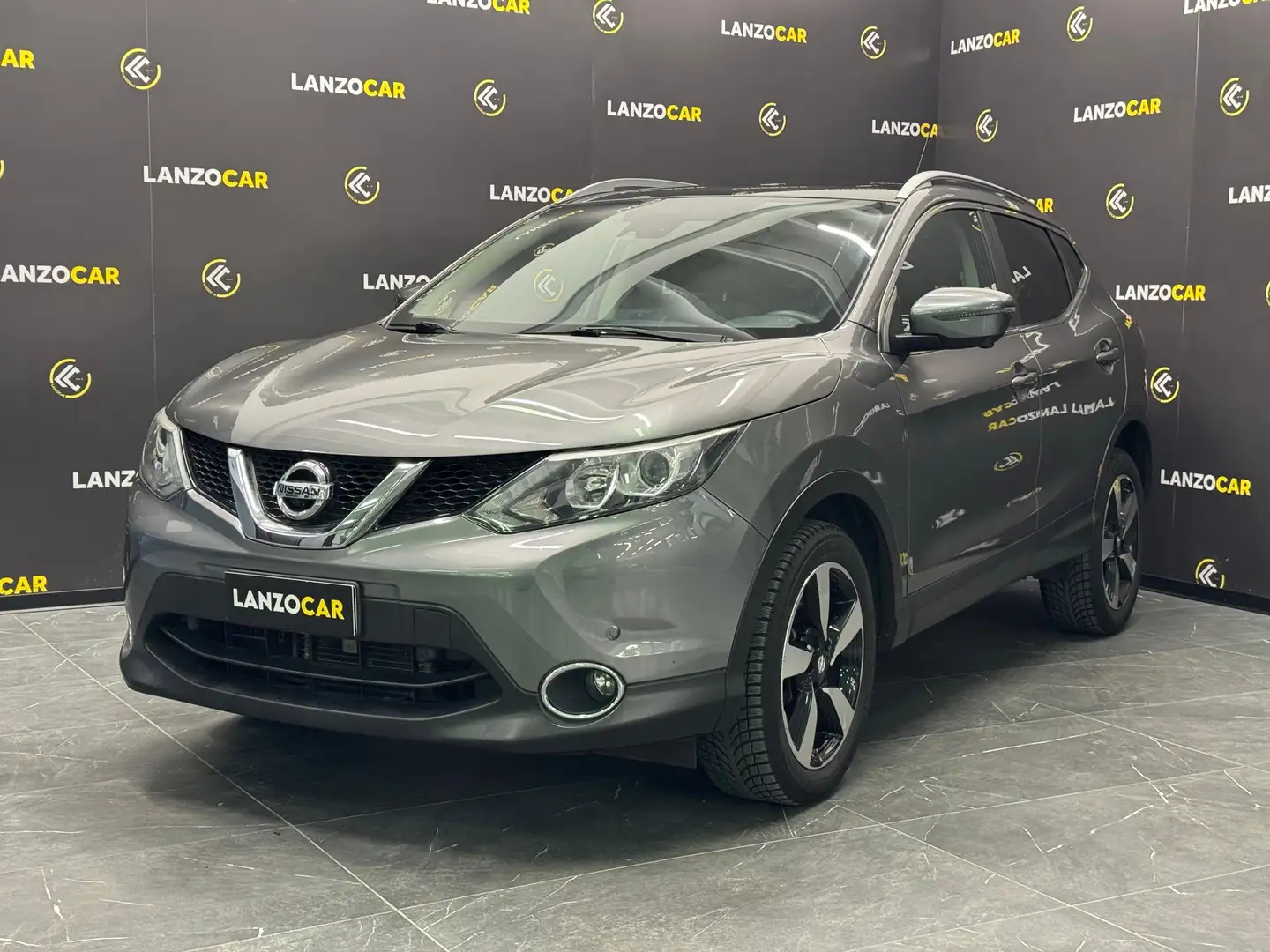 Nissan Qashqai 1.2*BENZINA*AUTOMATICA*SOLO 70000KM* Grigio - 1