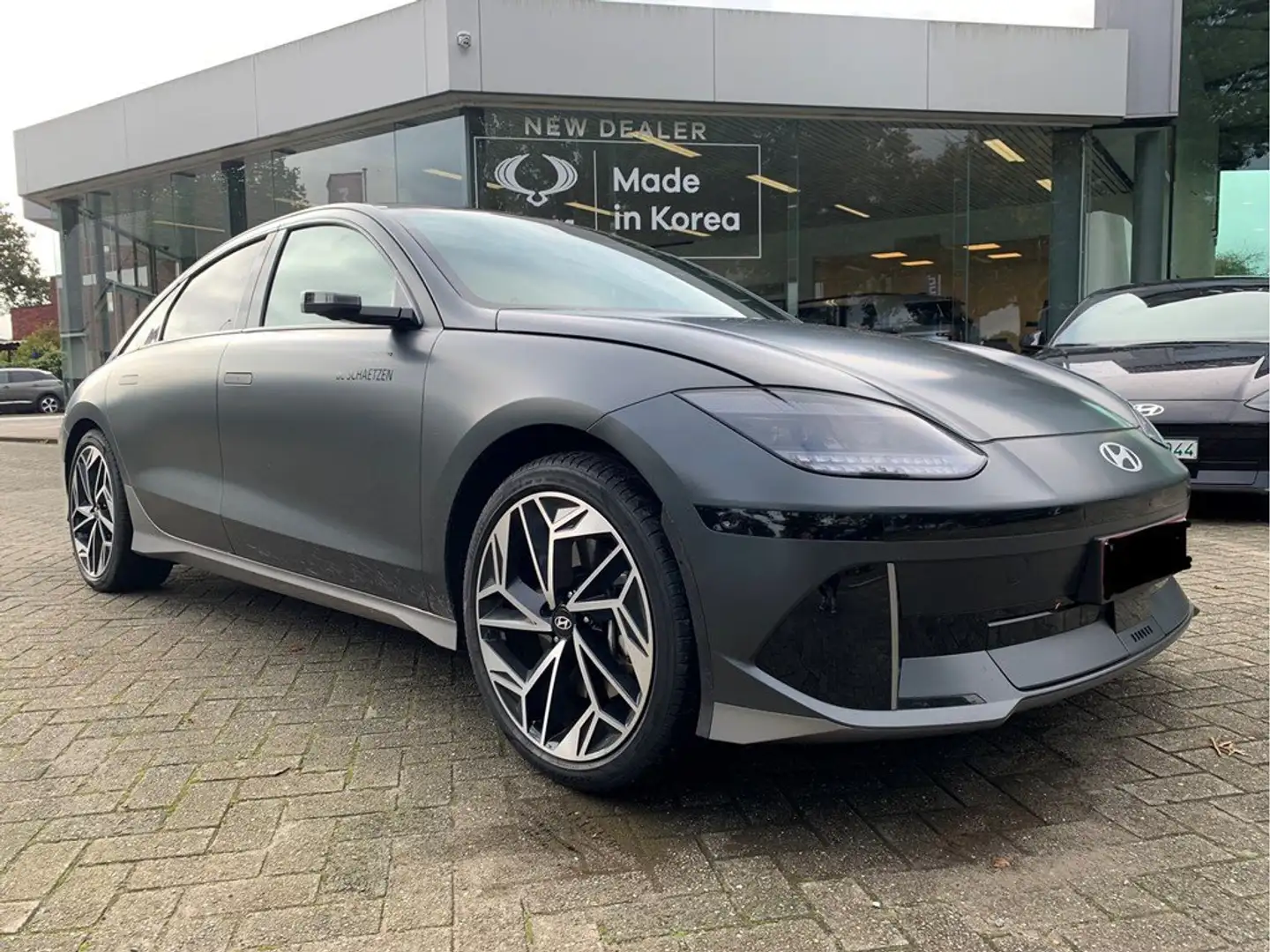 Hyundai IONIQ 6 77,4 kWh BALANCE 4X4 325PK + Vision Pack - 1
