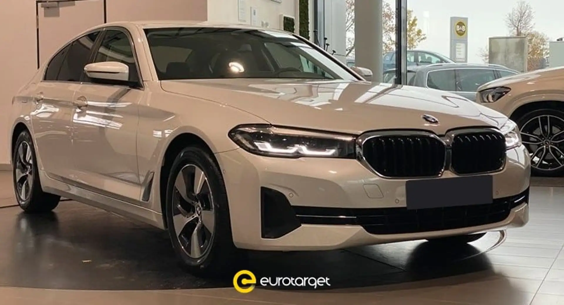 BMW 520 d 48V xDrive Business Bianco - 1