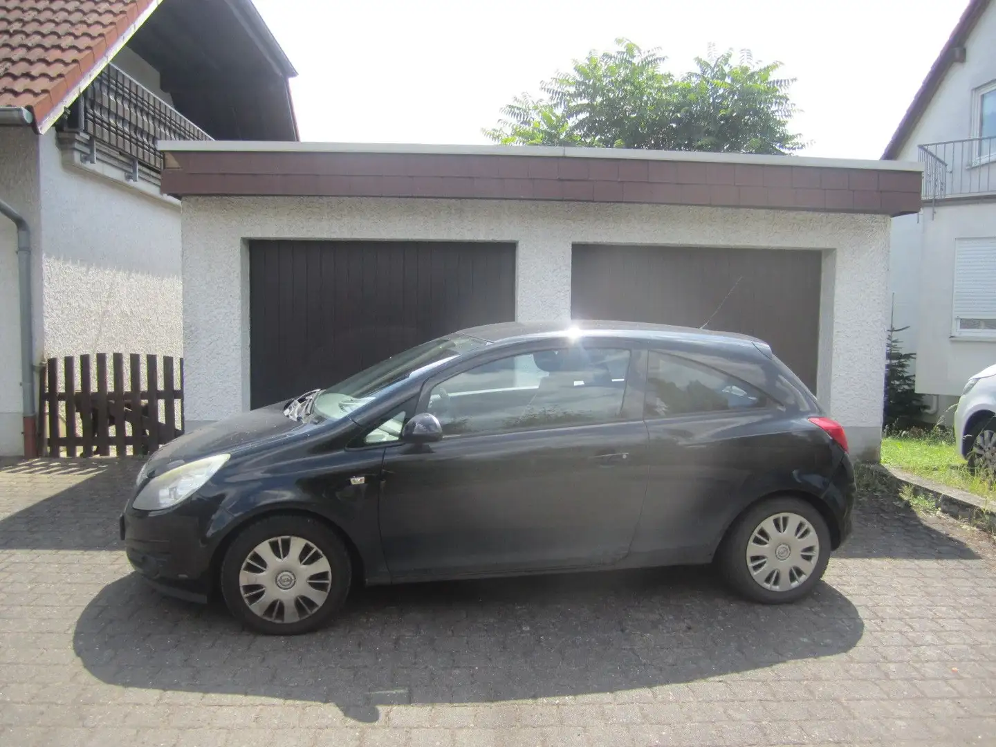 Opel Corsa D 1.2 Edition 80PS/Klima/TüV-05/2026!!! Schwarz - 1