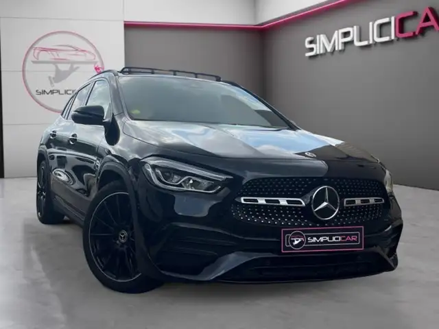 Mercedes-Benz GLA 250 GLA 250 e 8G-DCT AMG Line