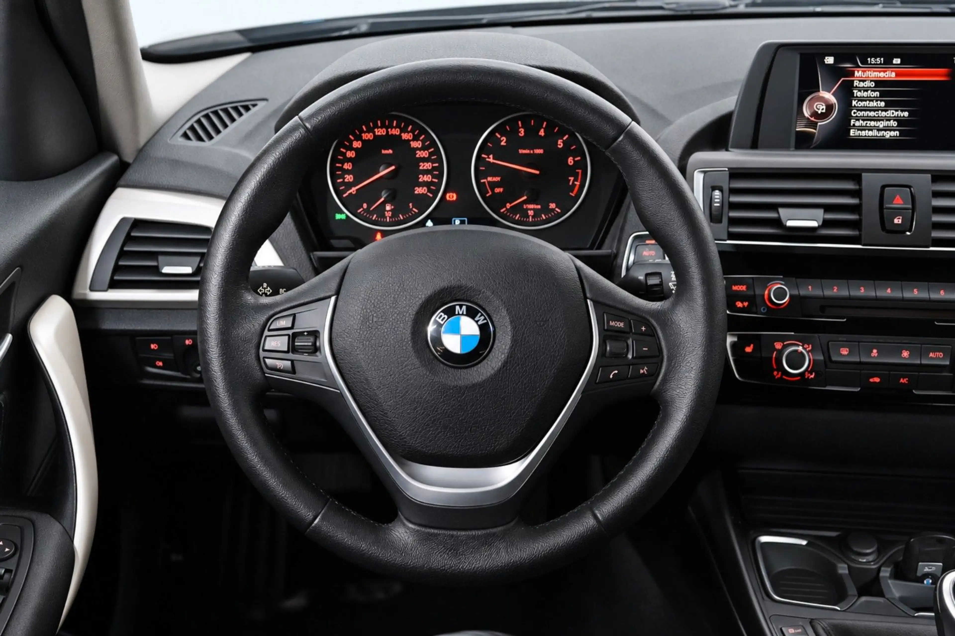BMW 116 i Lim. 5-trg Advantage*SITZHEIZUNG*PDC*LED*AC — photo 14
