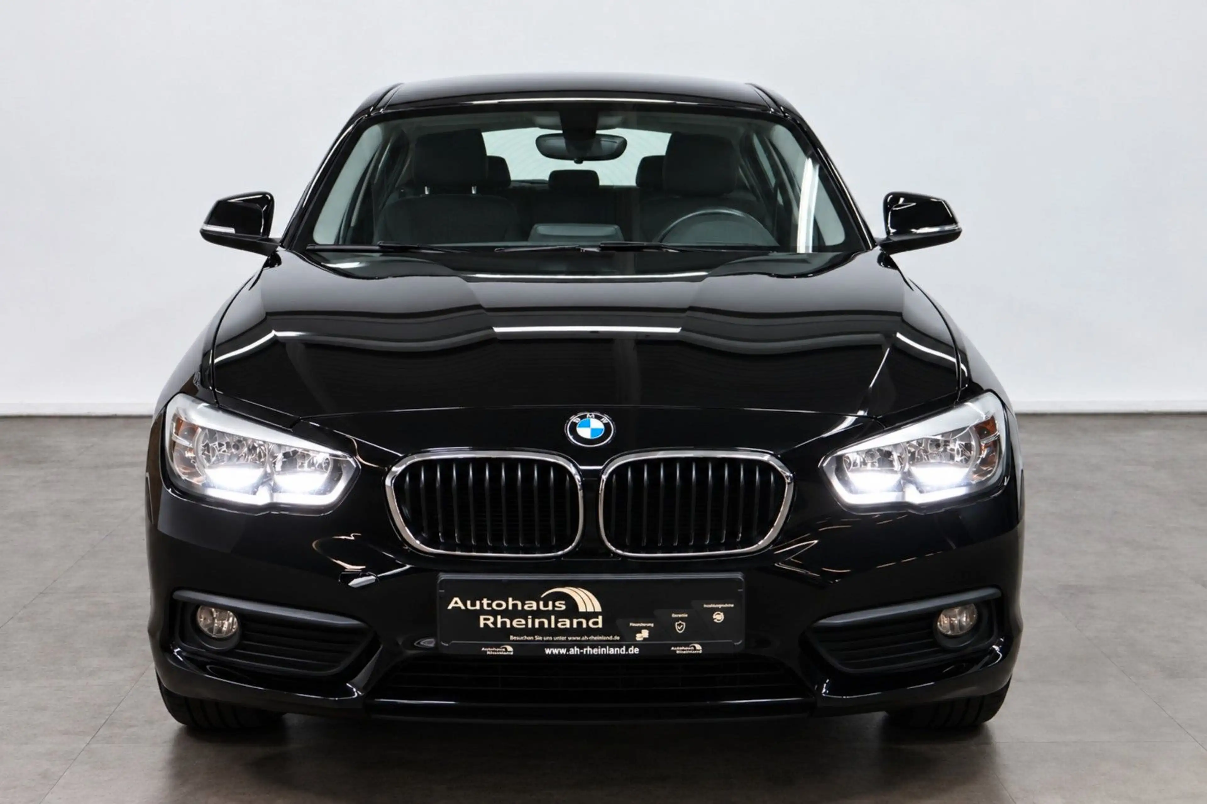 BMW 116 i Lim. 5-trg Advantage*SITZHEIZUNG*PDC*LED*AC — photo 7