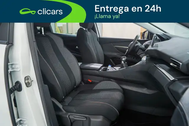 Peugeot 3008 view 16