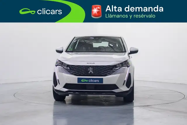 Peugeot 3008 view 2