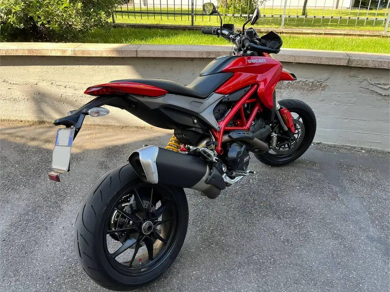 Ducati Hypermotard 939