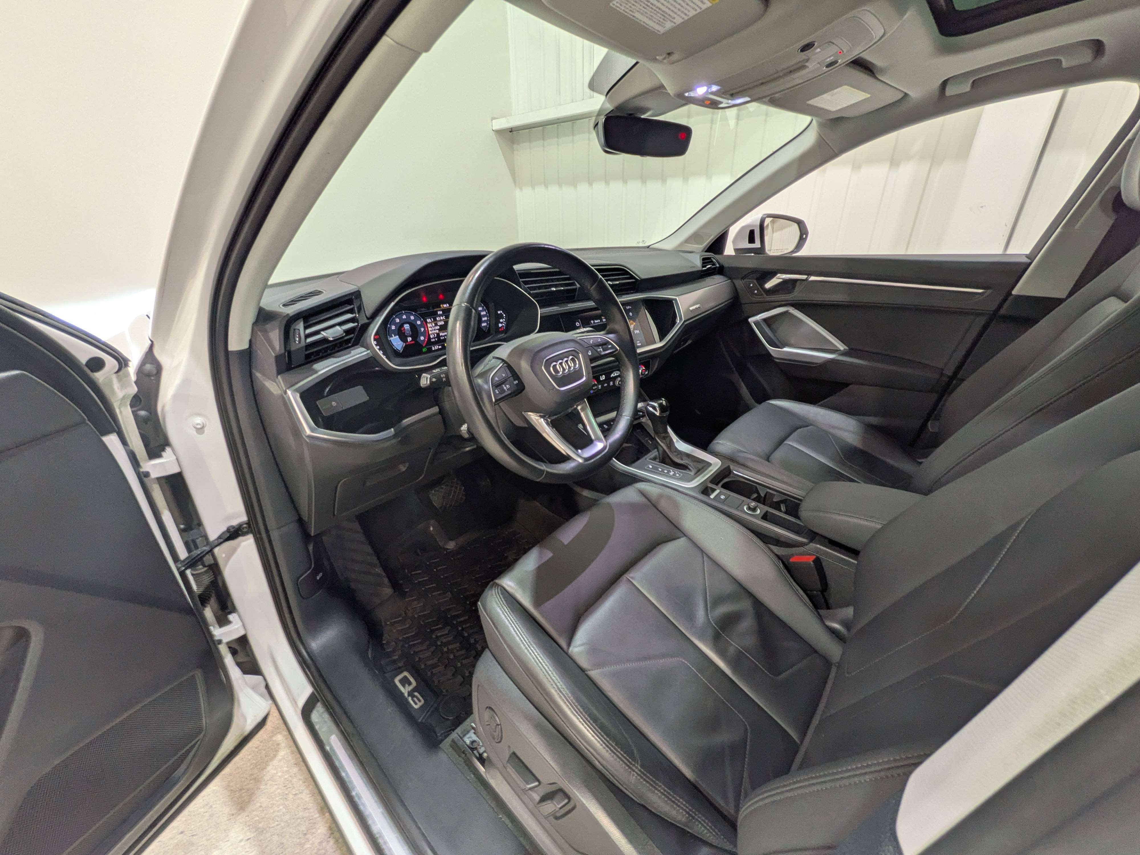 Audi Q3 2021
