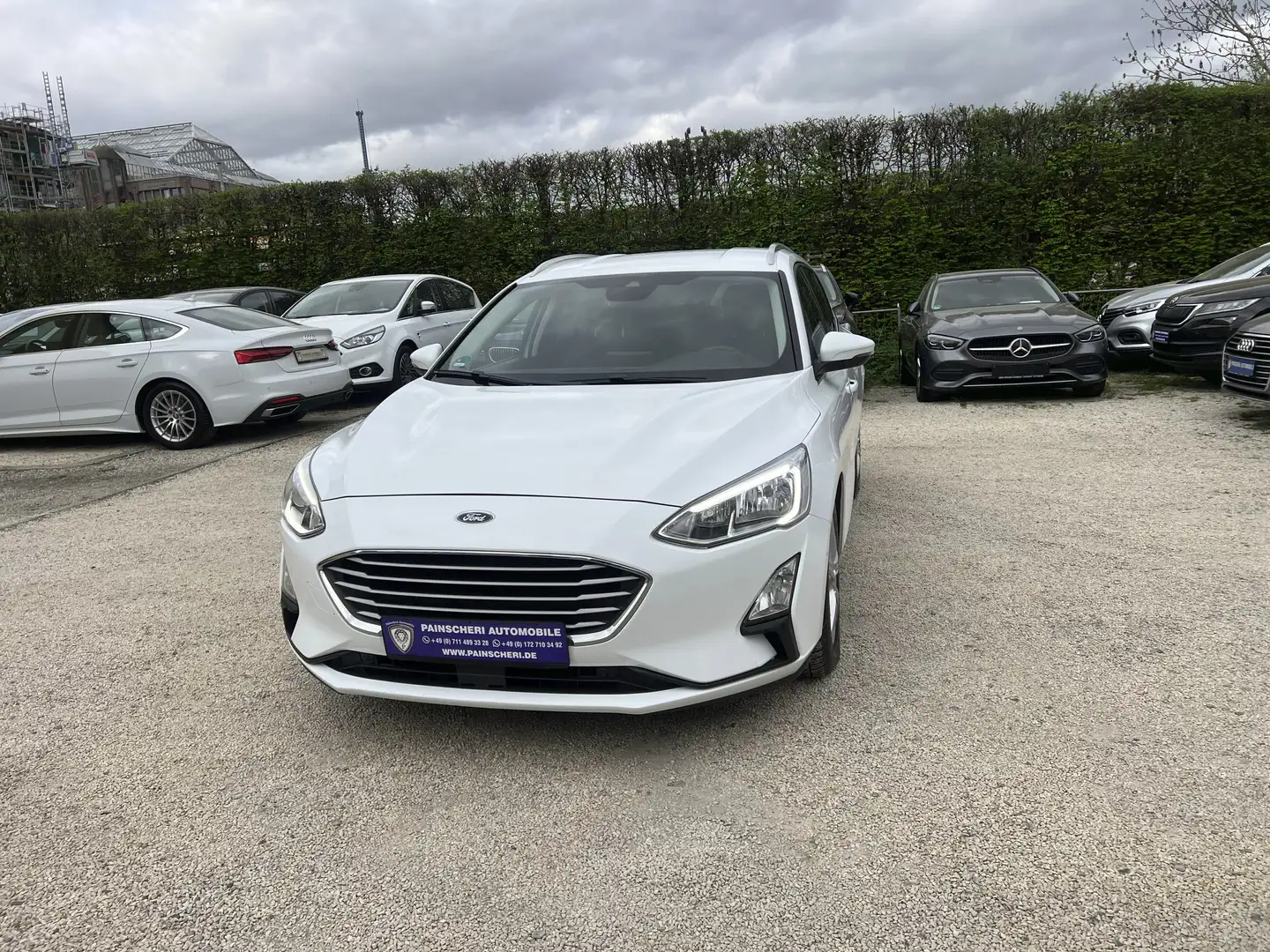 Ford Focus Turnier Cool&Connect Aut. ACC+KAMERA+TOTWINKEL+1.H Weiß - 2